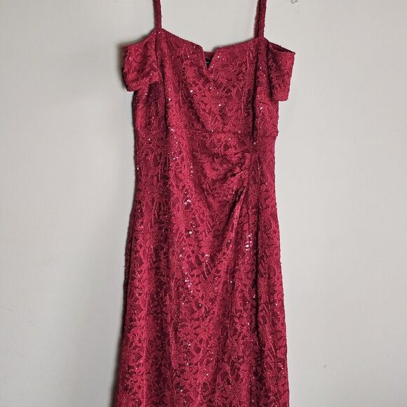 Candlelite NWT Lace Sequin Off The Shoulder Red Formal Cocktail Maxi Dress Large - Picture 1 of 8